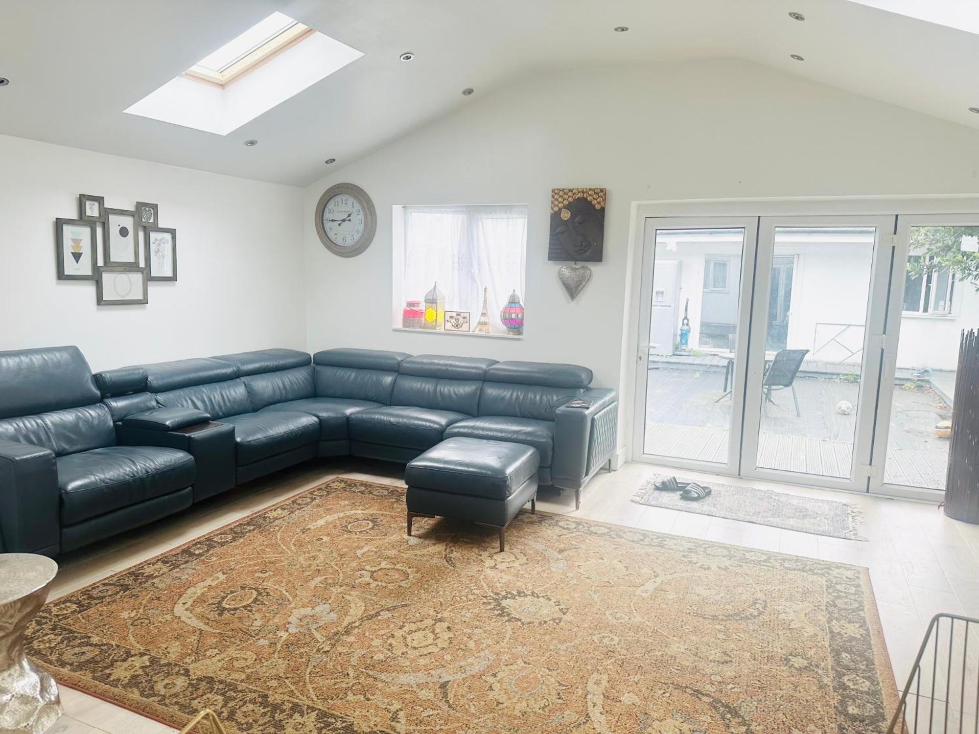 Beautiful Home In London With Easy Access To Central London Sutton  Eksteriør bilde